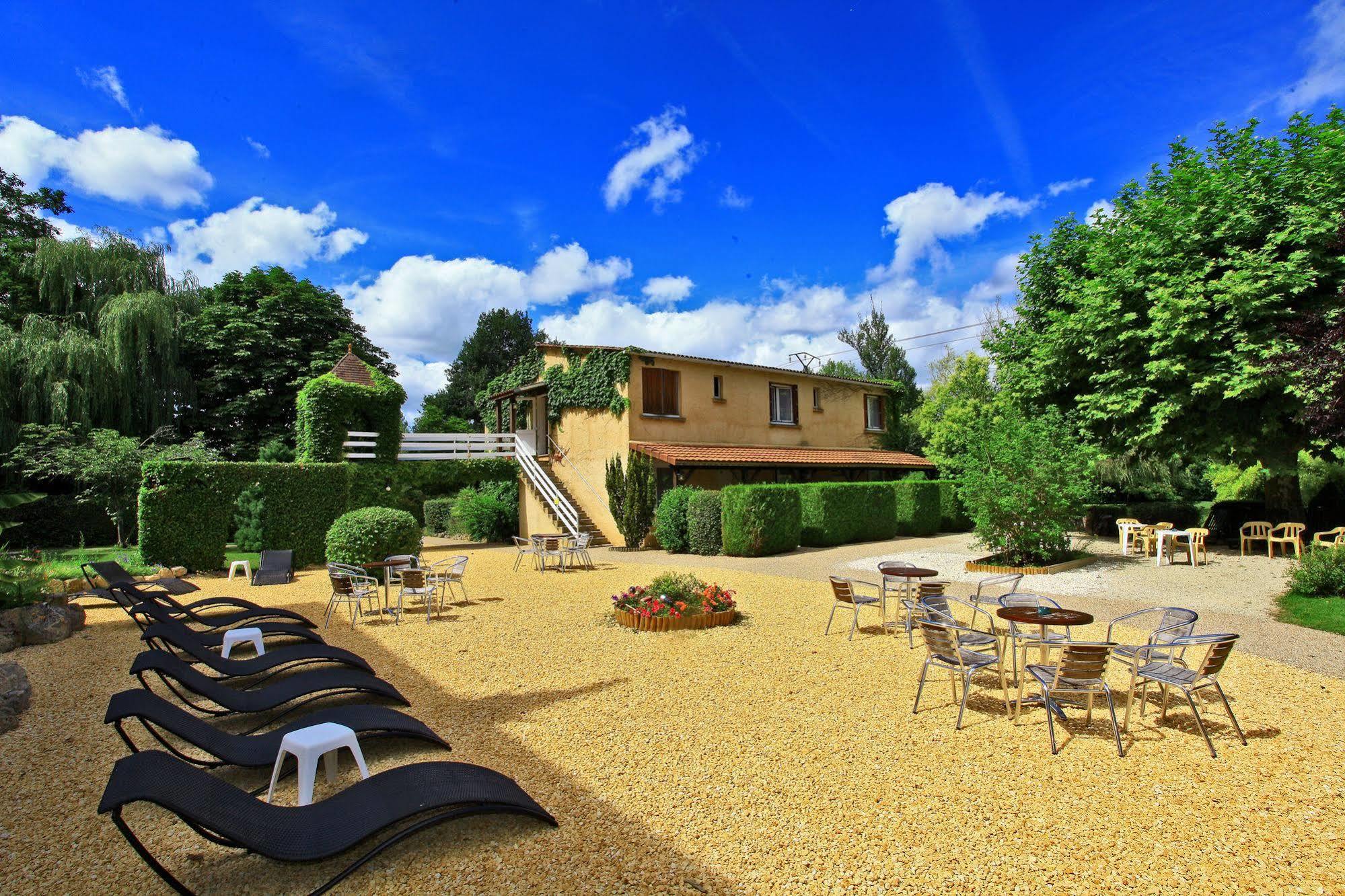 Auberge De La Petite Reine Siorac-en-Perigord Exterior photo